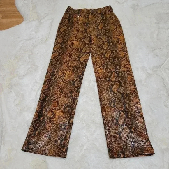 h:ours Tan Snake Print Ankle Pants - Picture 2 of 7
